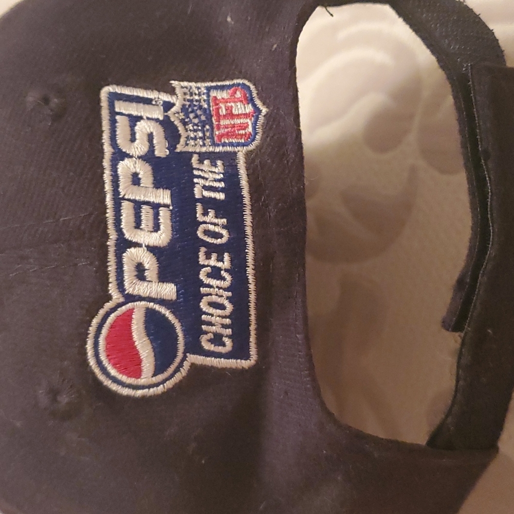 NFL Hat - Picture 4 of 9